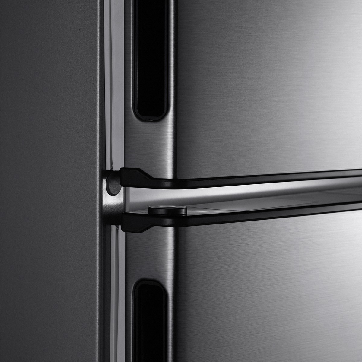 REFRIGERADORA TOP MOUNT 280 LITROS CROMA | RI-375 ML AVANT