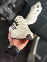 ADIDAS BOUNCE