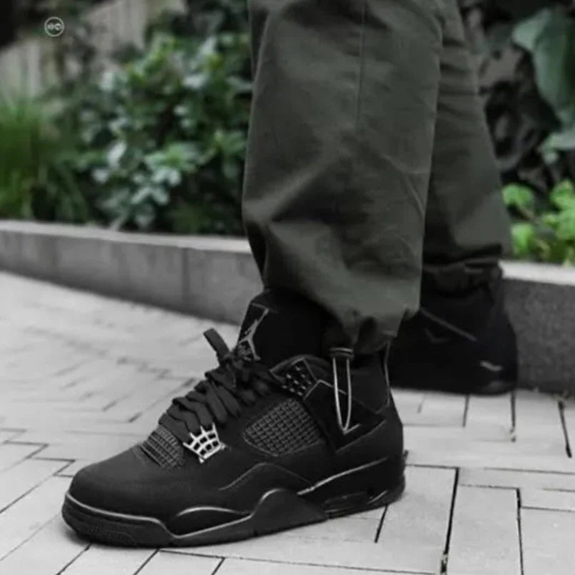 RETRO 4 BLACK REF50