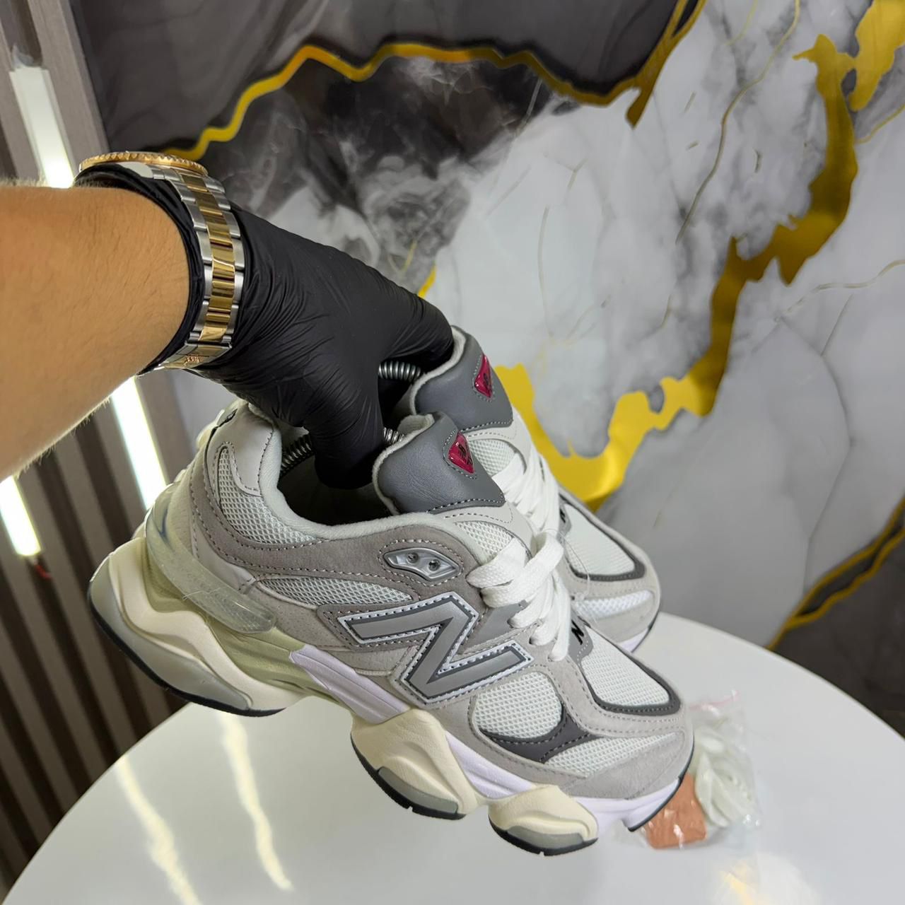 NEW BALANCE 9601