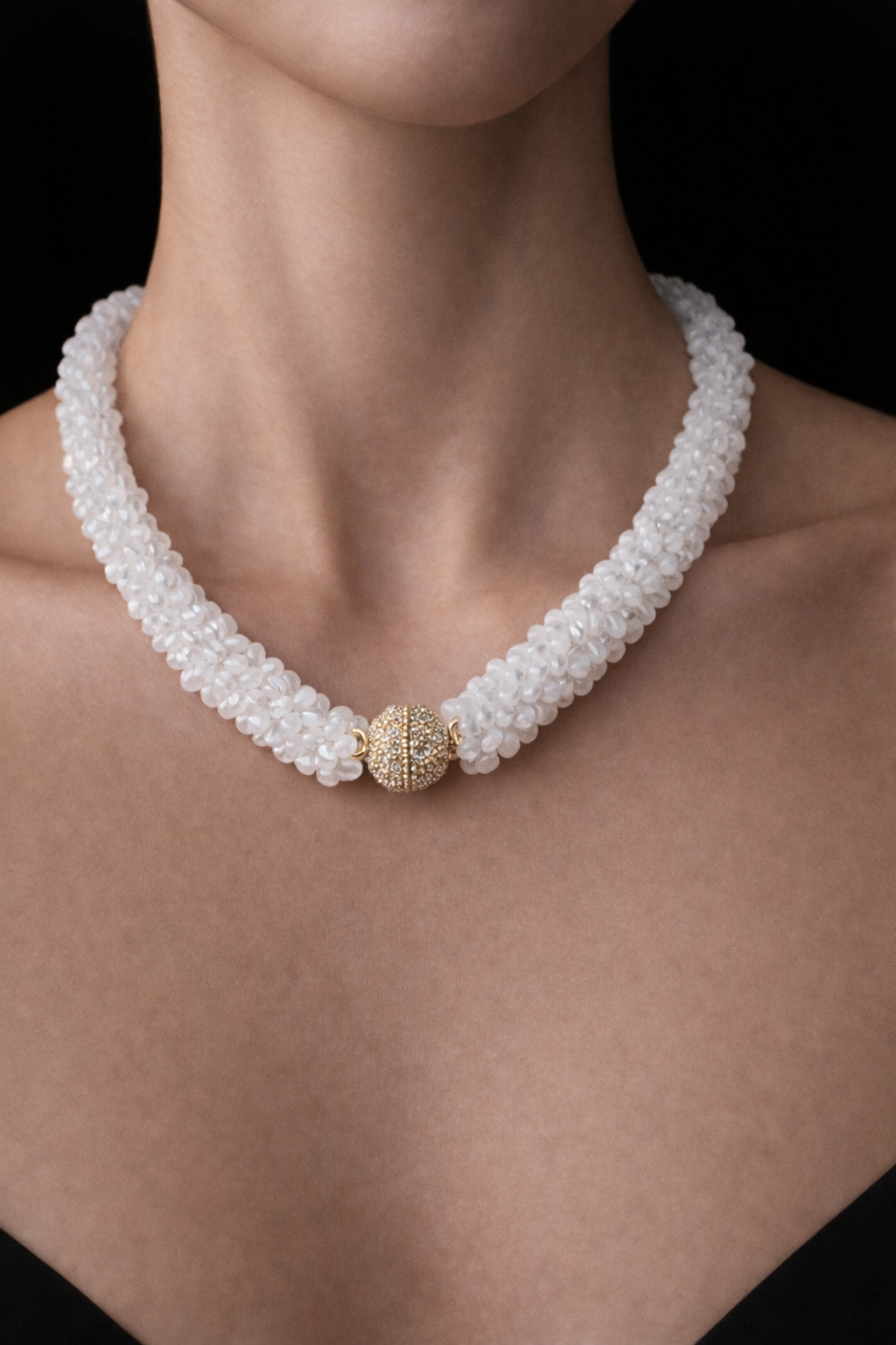 Collares