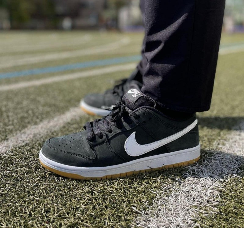 NIKE SB DUNK BLACK GUM