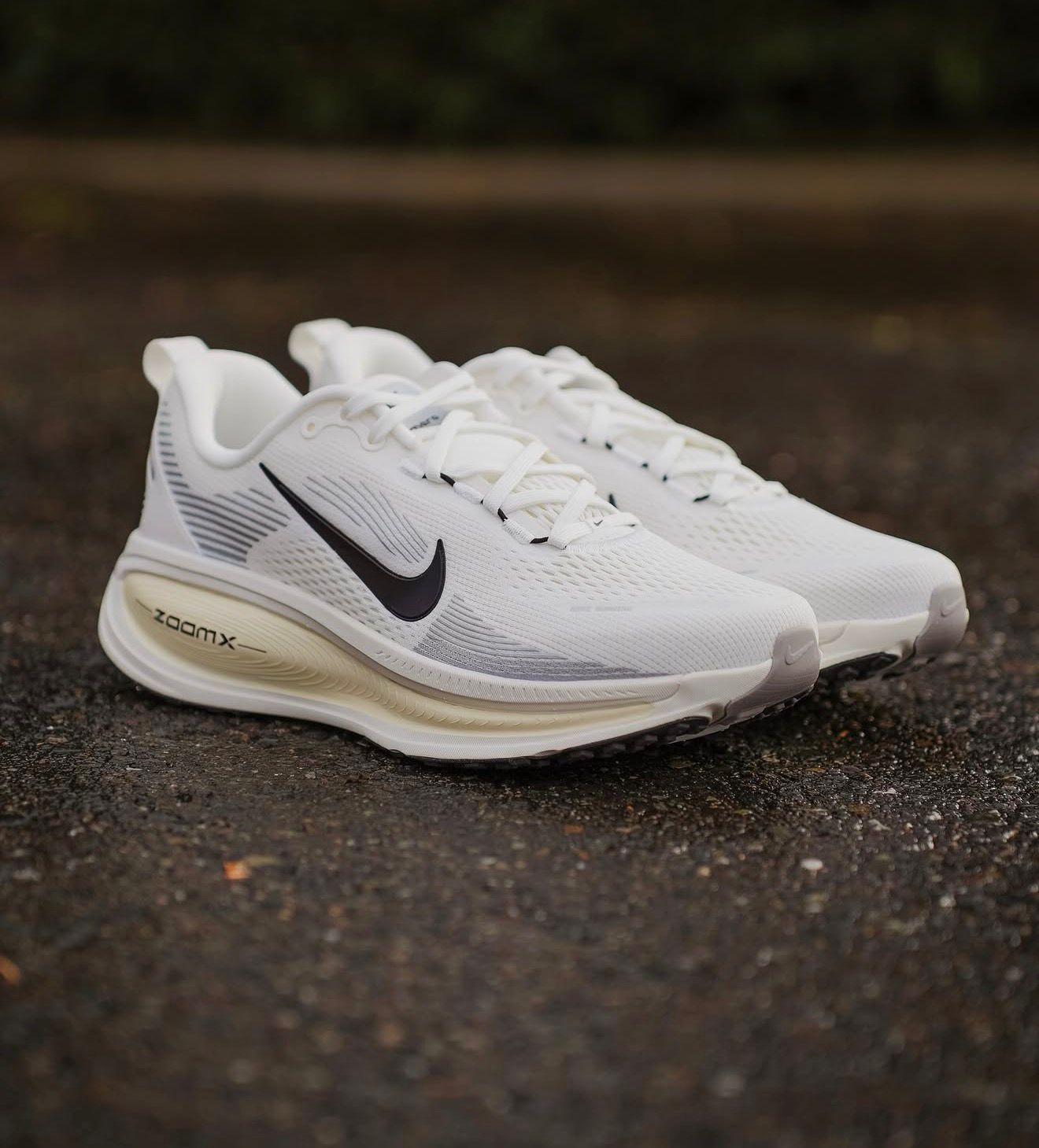 NIKE VOMERO 18 ROAD